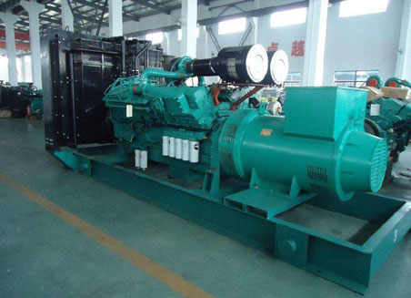 新河800kw康明斯柴油发电机组